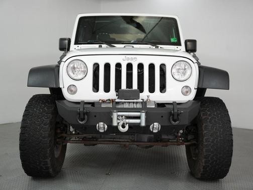 2017 Jeep Wrangler Sport
