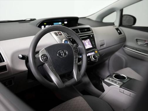 2017 Toyota Prius v Three