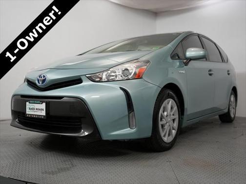 2017 Toyota Prius v Three
