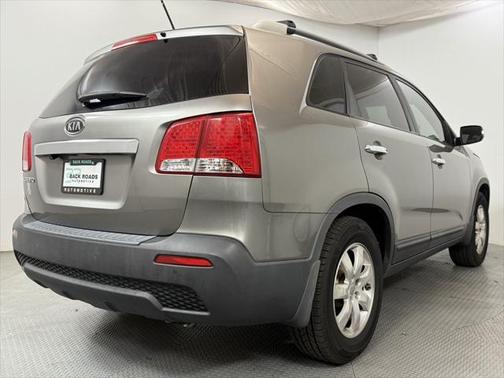 2012 Kia Sorento LX