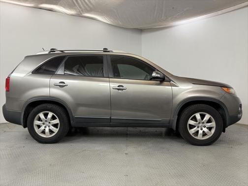 2012 Kia Sorento LX