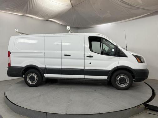 2017 Ford Transit-150 Base
