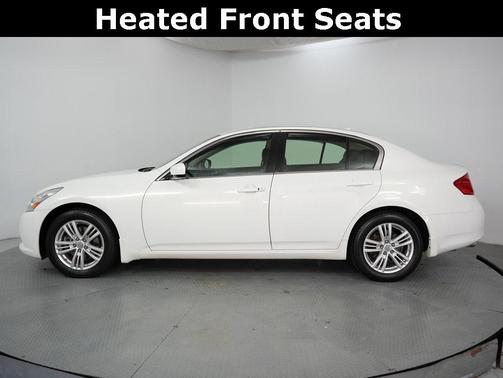 2013 INFINITI G37x Base