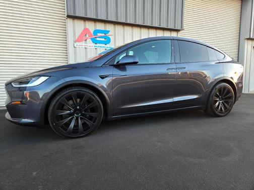 Gray 2022 Tesla Model X Plaid