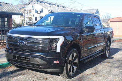 2023 Ford F-150 Lightning Platinum