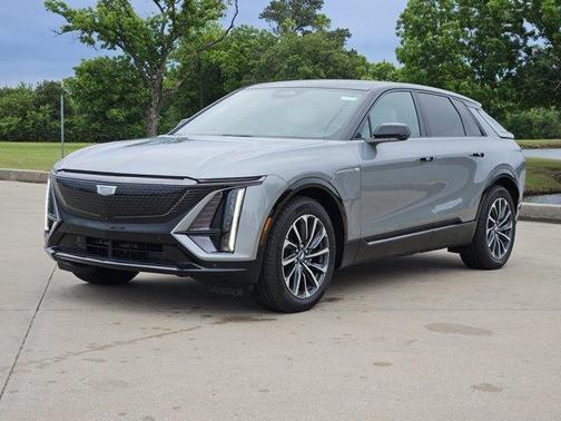 Argent Silver Metallic 2026 Cadillac LYRIQ Sport