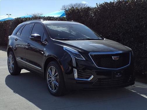 2025 Cadillac XT5 Sport