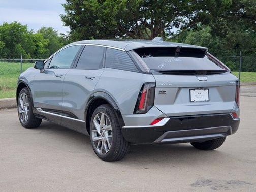 Argent Silver Metallic 2026 Cadillac OPTIQ Luxury