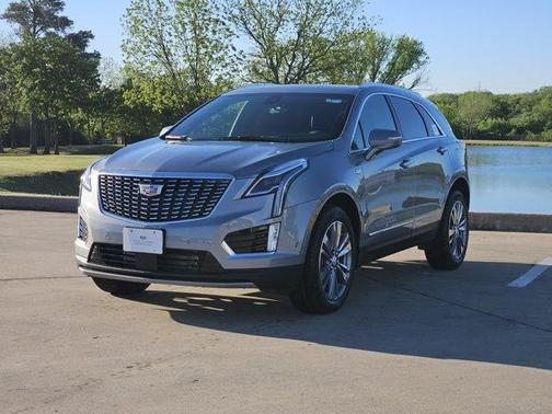Argent Silver Metallic 2026 Cadillac XT5 Premium Luxury