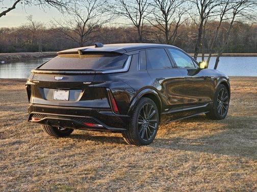 2026 Cadillac LYRIQ V Premium