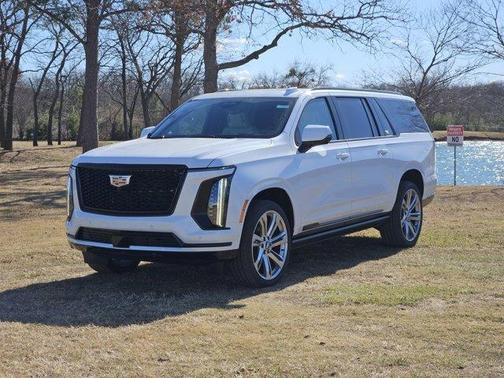 2026 Cadillac Escalade ESV Sport