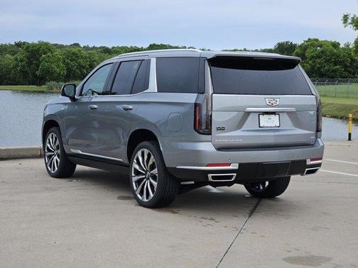 Argent Silver Metallic 2026 Cadillac Escalade Luxury