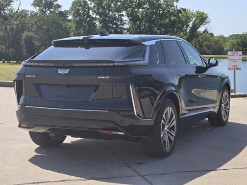 2025 Cadillac LYRIQ Luxury