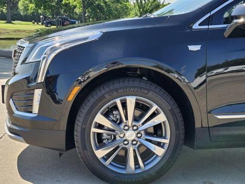Stellar Black Metallic 2026 Cadillac XT5 Premium Luxury