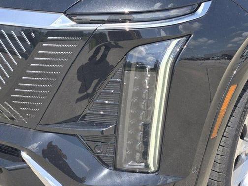 2026 Cadillac VISTIQ Premium Luxury