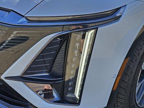 Vibrant White Tricoat 2026 Cadillac LYRIQ Sport