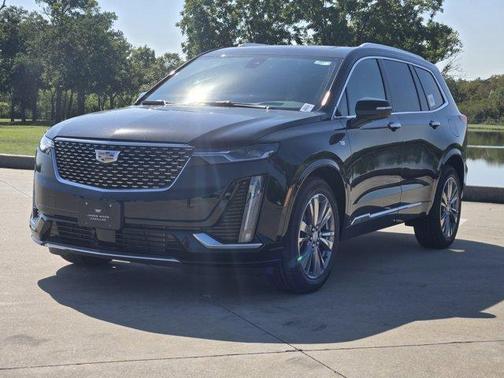 2025 Cadillac XT6 Premium Luxury FWD