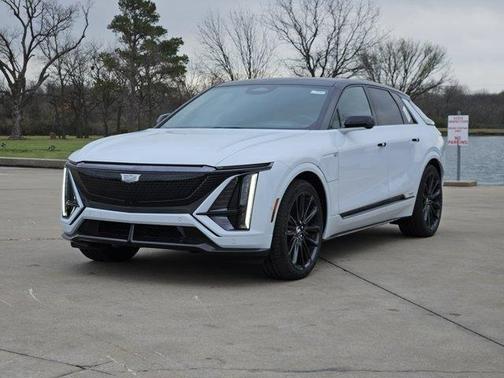 2026 Cadillac LYRIQ V Premium