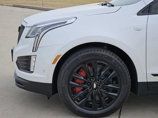 2026 Cadillac XT5 Sport