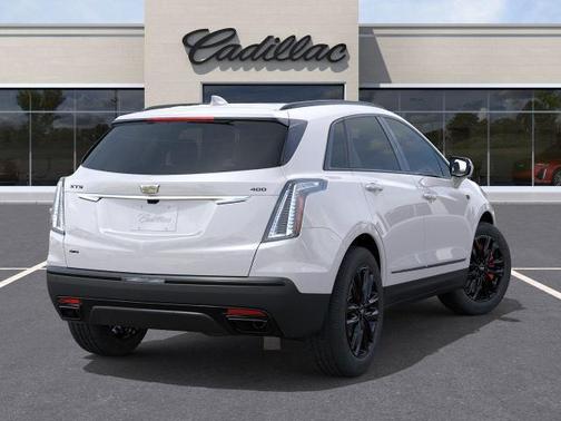 2026 Cadillac XT5 Sport