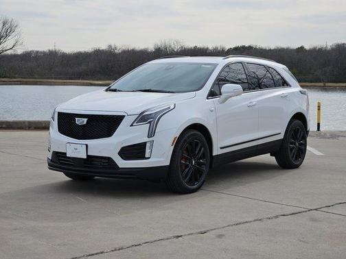 2026 Cadillac XT5 Sport