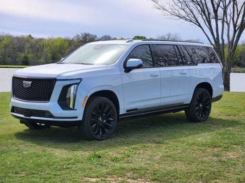 2026 Cadillac Escalade ESV Sport Platinum