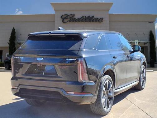 2025 Cadillac Escalade IQ Sport 2