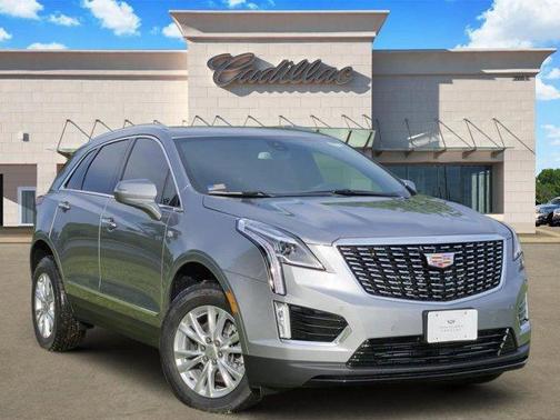 Argent Silver Metallic 2026 Cadillac XT5 Luxury