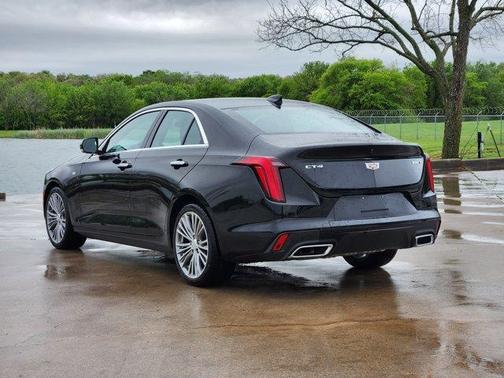 2025 Cadillac CT4 Premium Luxury RWD