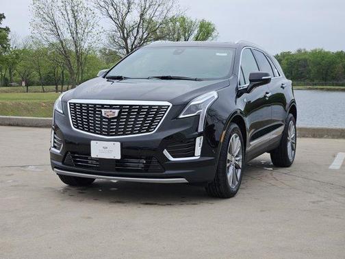 Stellar Black Metallic 2026 Cadillac XT5 Premium Luxury
