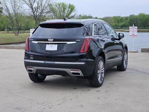 Stellar Black Metallic 2026 Cadillac XT5 Premium Luxury