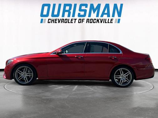 designo Cardinal Red Metallic 2017 Mercedes-Benz E-Class E 300