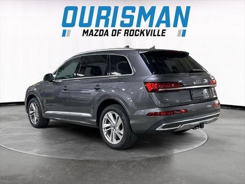 2023 Audi Q7 55 Premium Plus