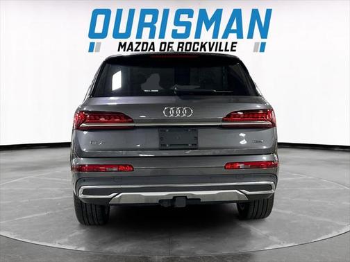 2023 Audi Q7 55 Premium Plus