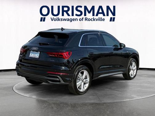 Mythos Black Metallic 2023 Audi Q3 45 S line Premium Plus