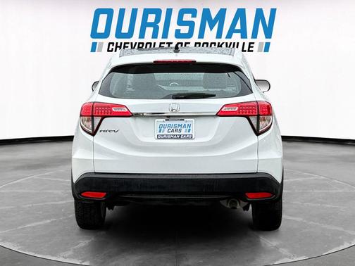 White 2021 Honda HR-V LX