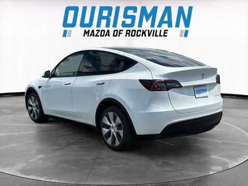 2022 Tesla Model Y Long Range Dual Motor All-Wheel Drive