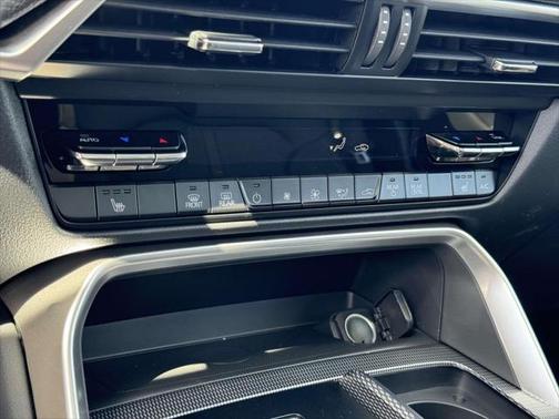 2025 Mazda CX-70 PHEV Premium Package