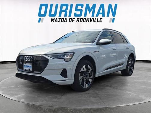 2021 Audi e-tron Premium