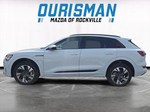 2021 Audi e-tron Premium