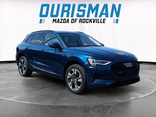 2021 Audi e-tron Premium