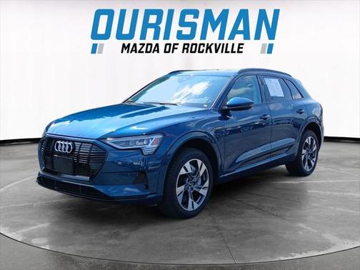 2021 Audi e-tron Premium