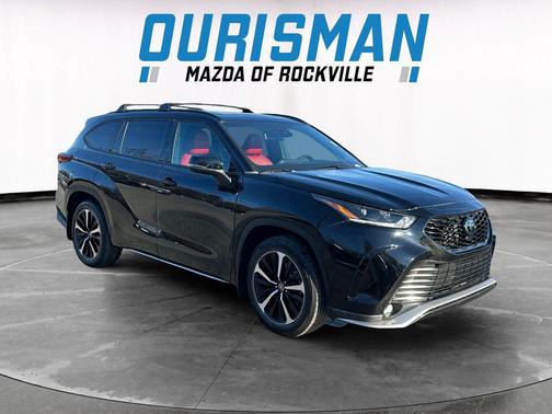 2022 Toyota Highlander XSE