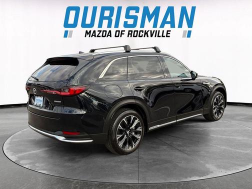 2024 Mazda CX-90 PHEV Premium Plus