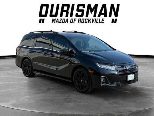 Crystal Black Pearl 2025 Honda Odyssey Sport-L