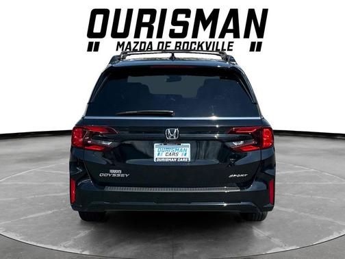 Crystal Black Pearl 2025 Honda Odyssey Sport-L