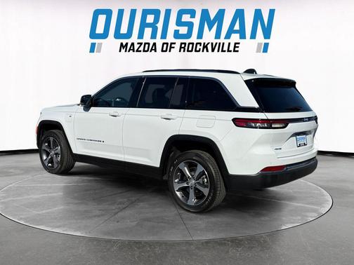 2023 Jeep Grand Cherokee 4xe Base