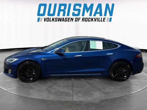 Deep Blue Metallic 2017 Tesla Model S 100D