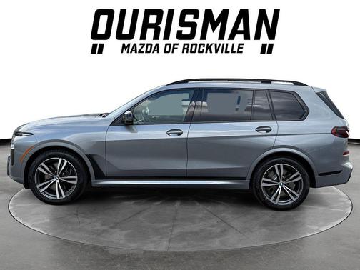 Gray Metallic 2024 BMW X7 M60i