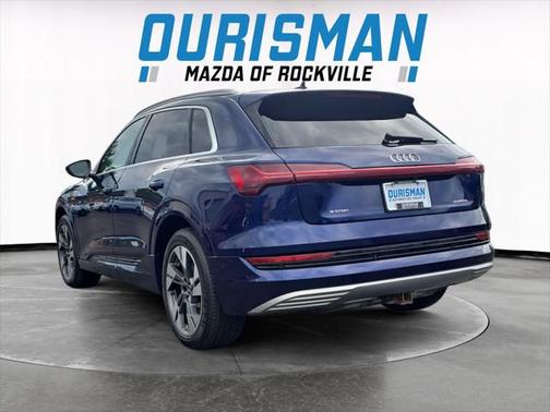 2021 Audi e-tron Prestige
